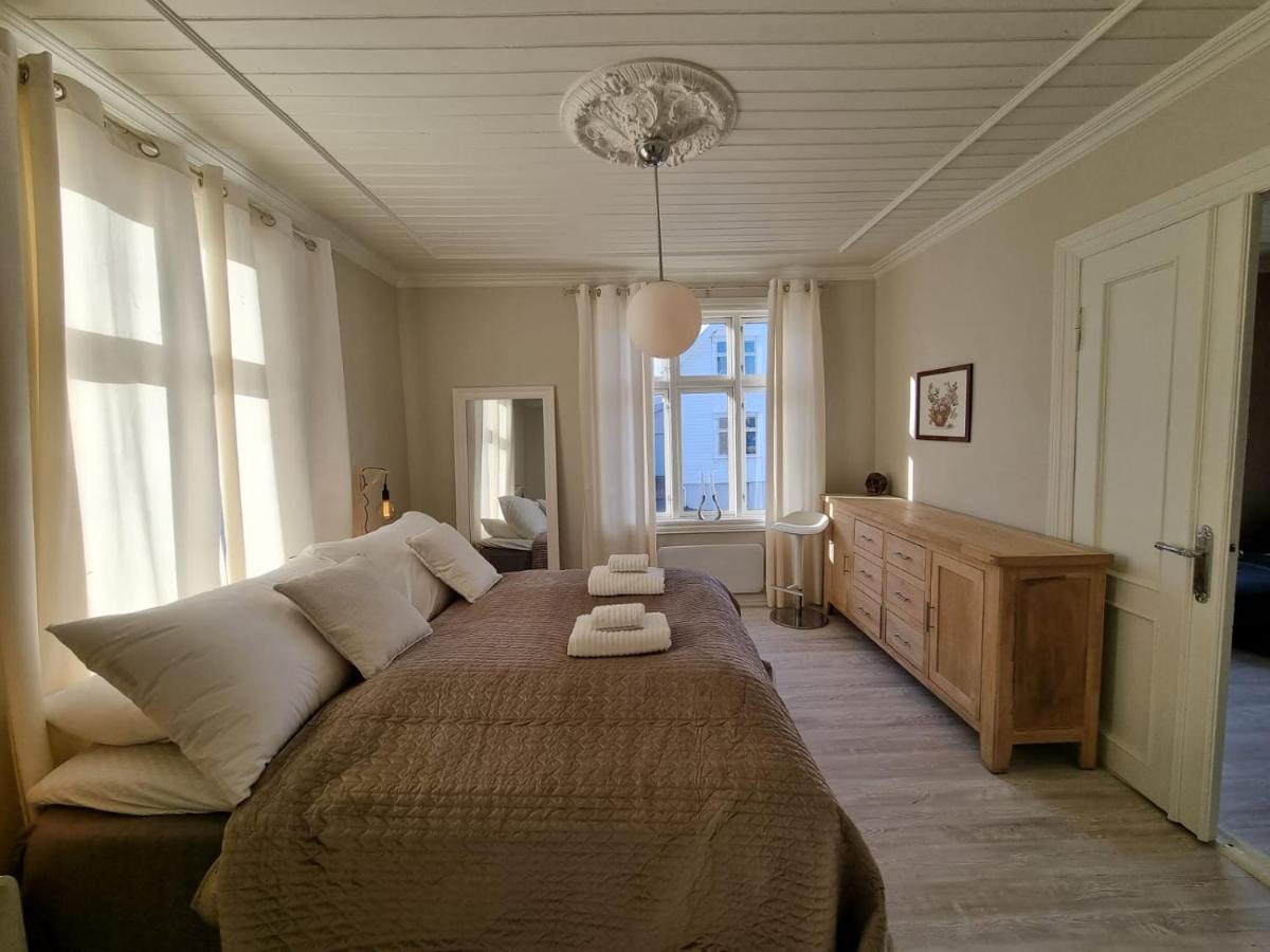 Modern And Central 2 Bedroom W/King Beds + Free Parking Stavanger Exterior foto